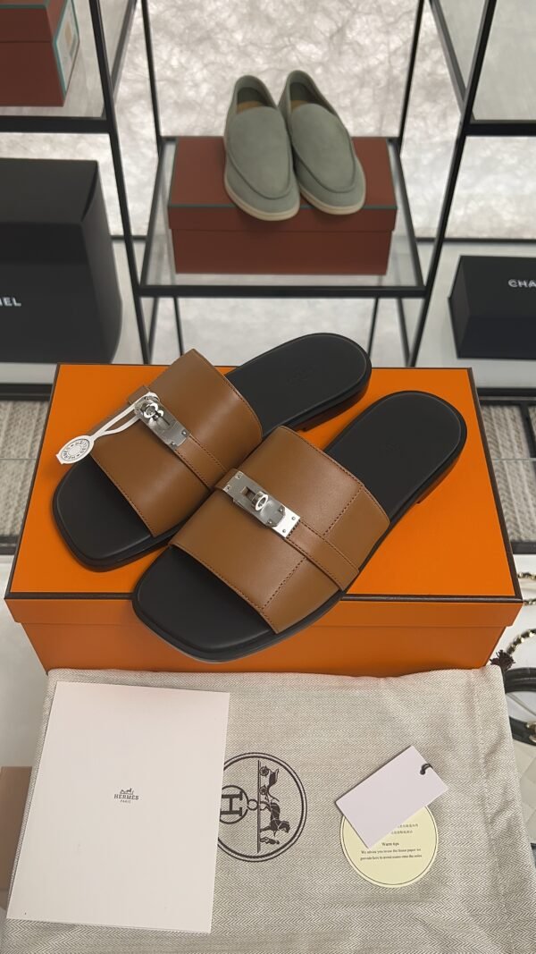 Hermès Gabriel sandal Black