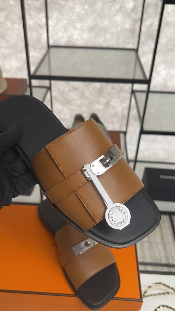 Hermès Gabriel sandal Black