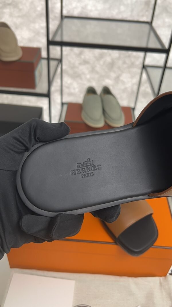 Hermès Gabriel sandal Black
