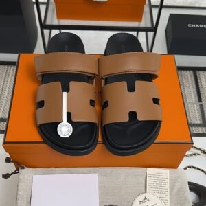 Hermès Chypre sandal MEN Brown