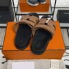 Hermès Chypre sandal MEN Brown