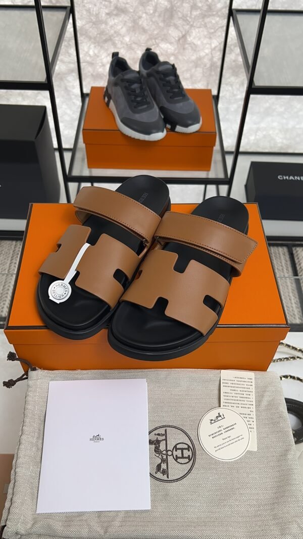 Hermès Chypre sandal MEN Brown