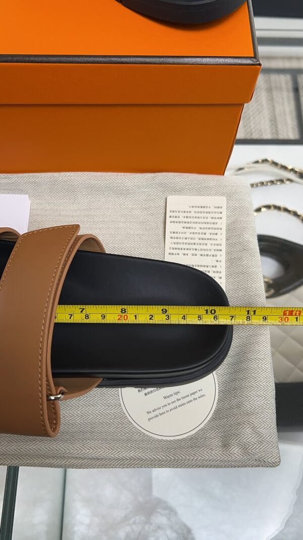 Hermès Chypre sandal MEN Brown