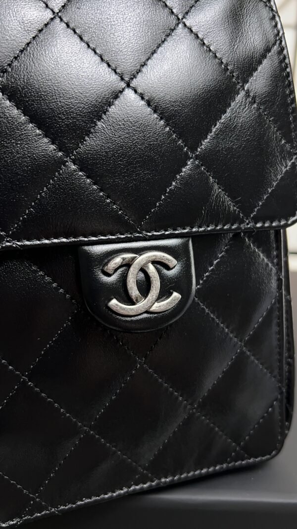 CHANEL 25 Small Handbag Black