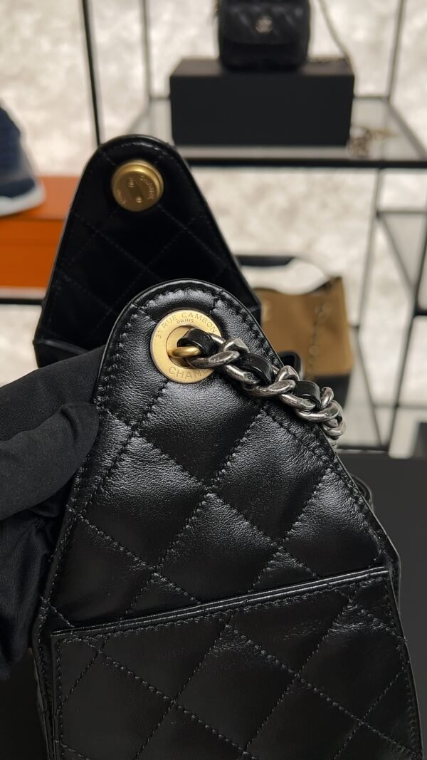 CHANEL 25 Small Handbag Black