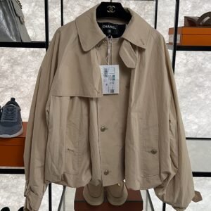 2025_11_19_17_41_IMG_8806 Chanel Water-Reveal Logo Jacket — Beige
