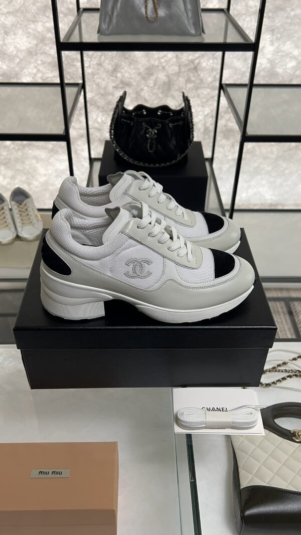 Chanel FALL- WINTER 2025/26 SNEAKERS