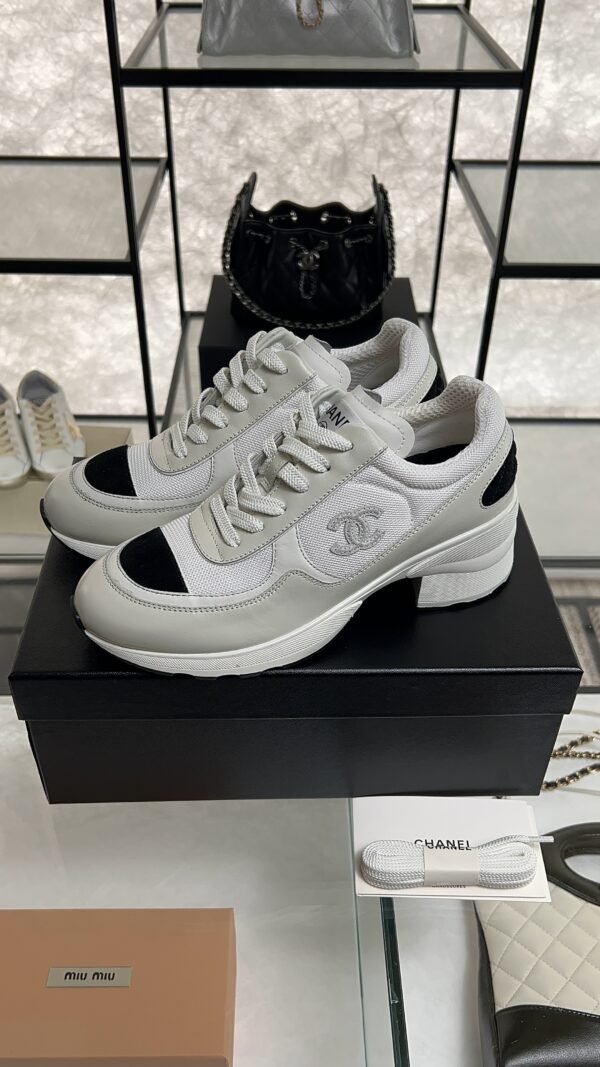 Chanel FALL- WINTER 2025/26 SNEAKERS