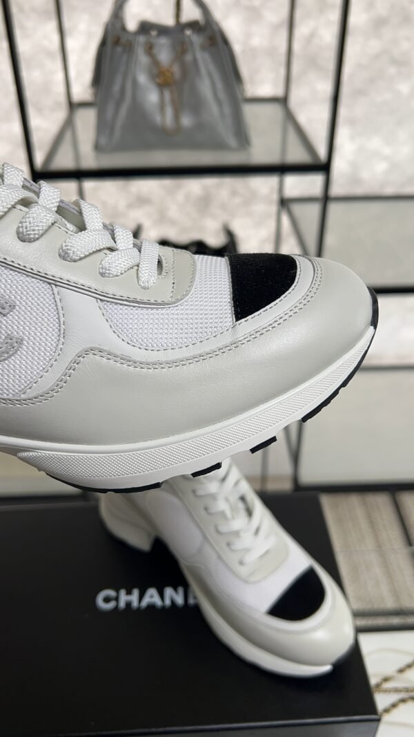 Chanel FALL- WINTER 2025/26 SNEAKERS