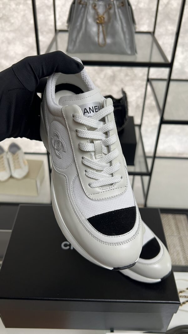 Chanel FALL- WINTER 2025/26 SNEAKERS