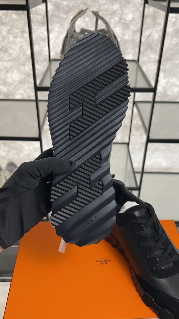Hermès Bouncing sneaker Black