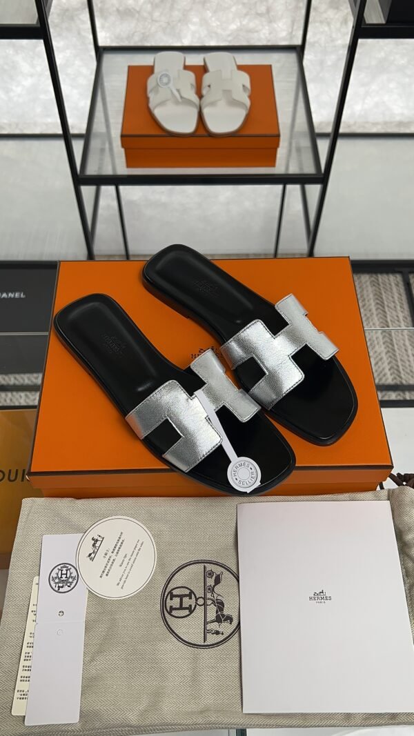 hermes oran sandlas gris argenté