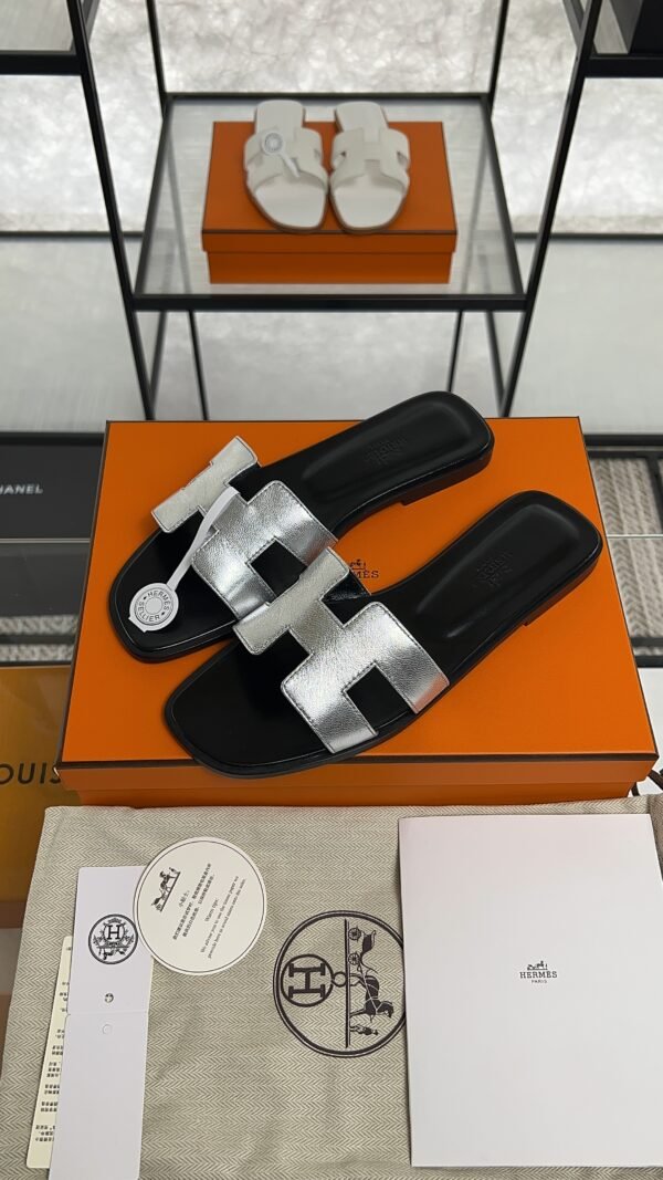 hermes oran sandlas gris argenté
