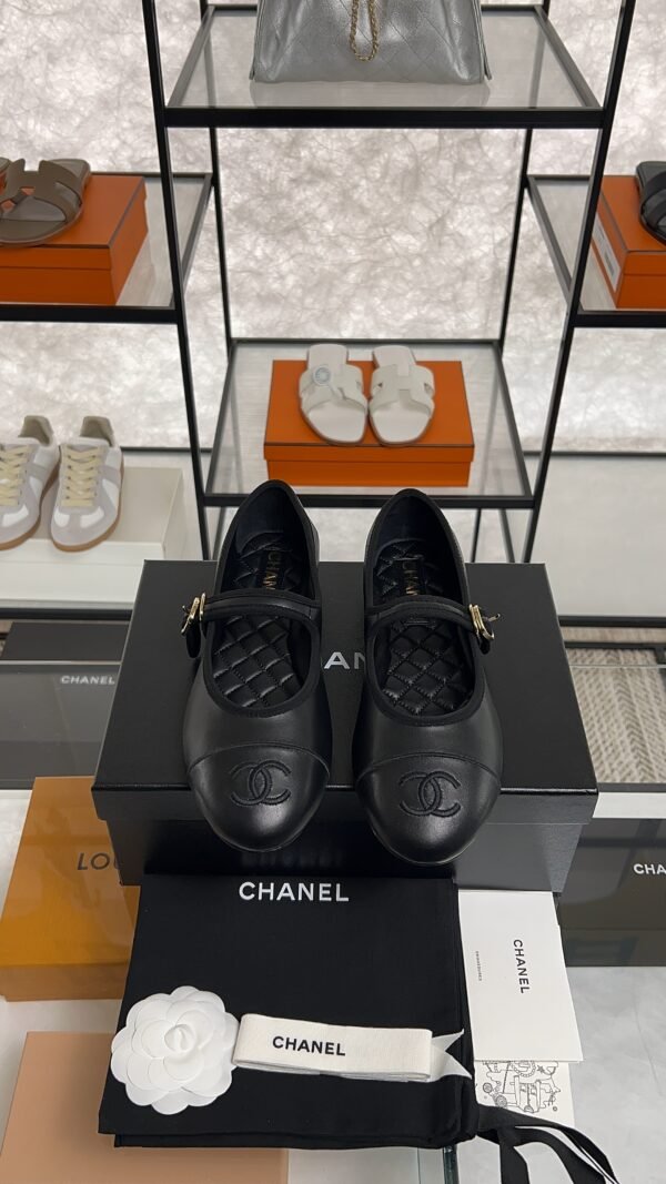 Chanel Lambskin Mary Jane Flats Black