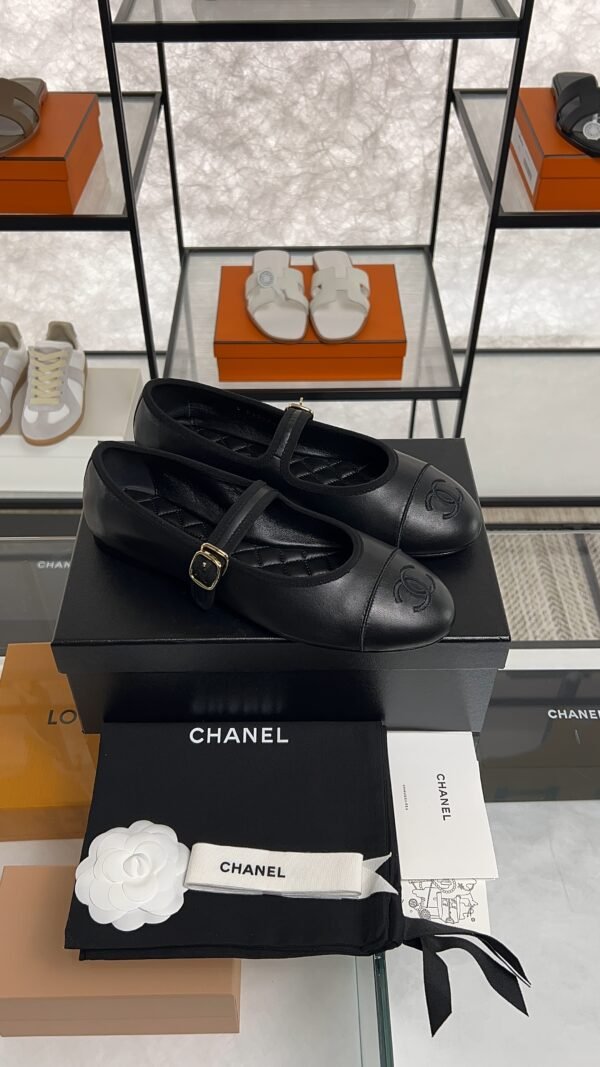 Chanel Lambskin Mary Jane Flats Black