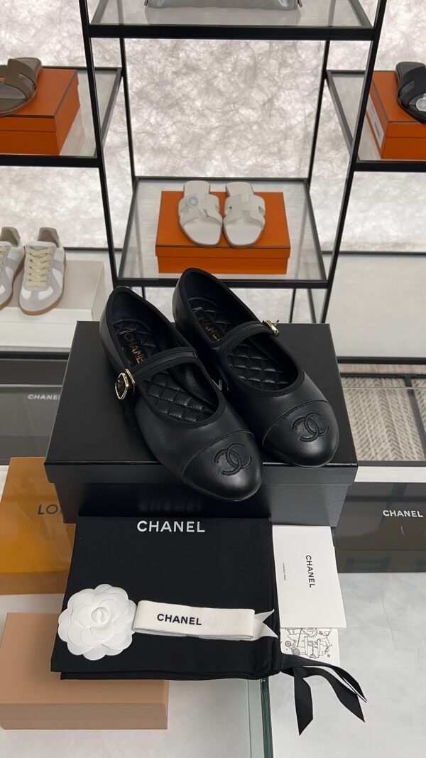 Chanel Lambskin Mary Jane Flats Black