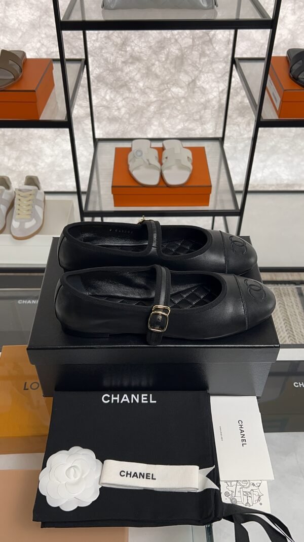 Chanel Lambskin Mary Jane Flats Black