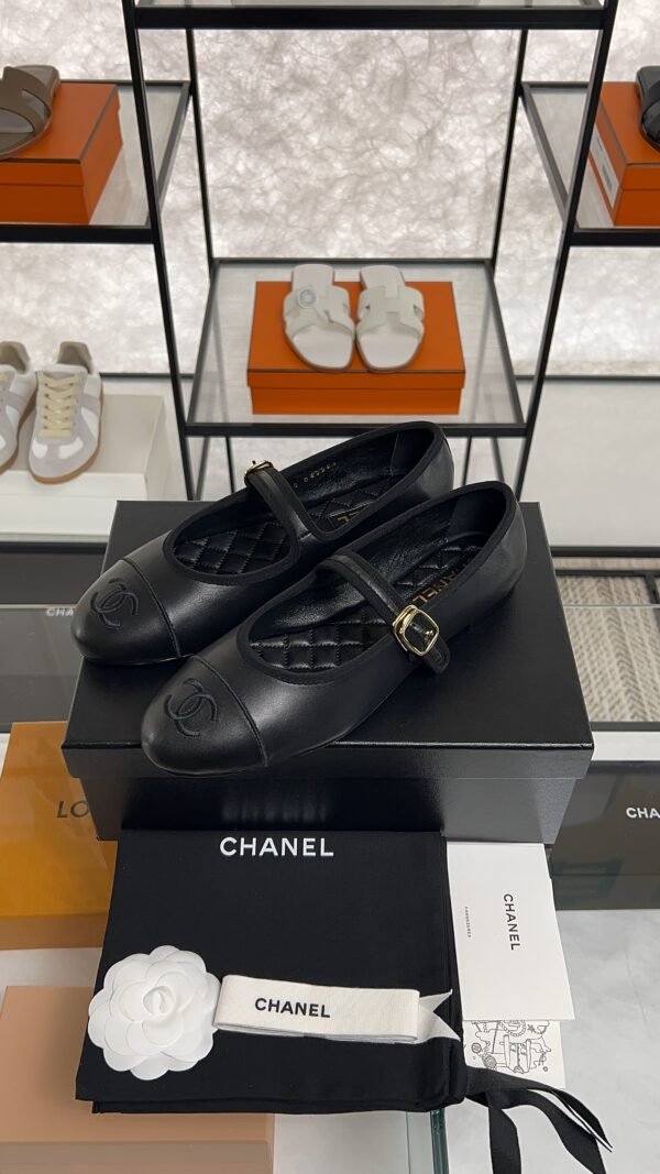 Chanel Lambskin Mary Jane Flats Black