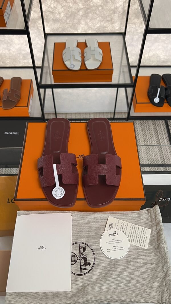 hermes oran sandlas rouge H