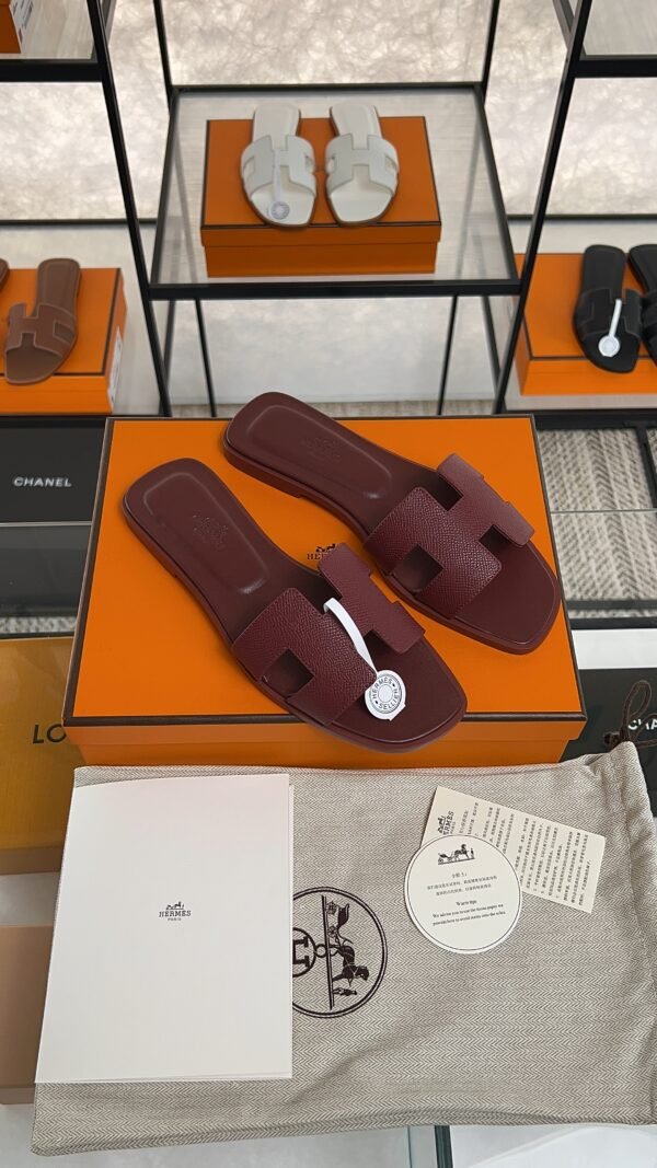 hermes oran sandlas rouge H