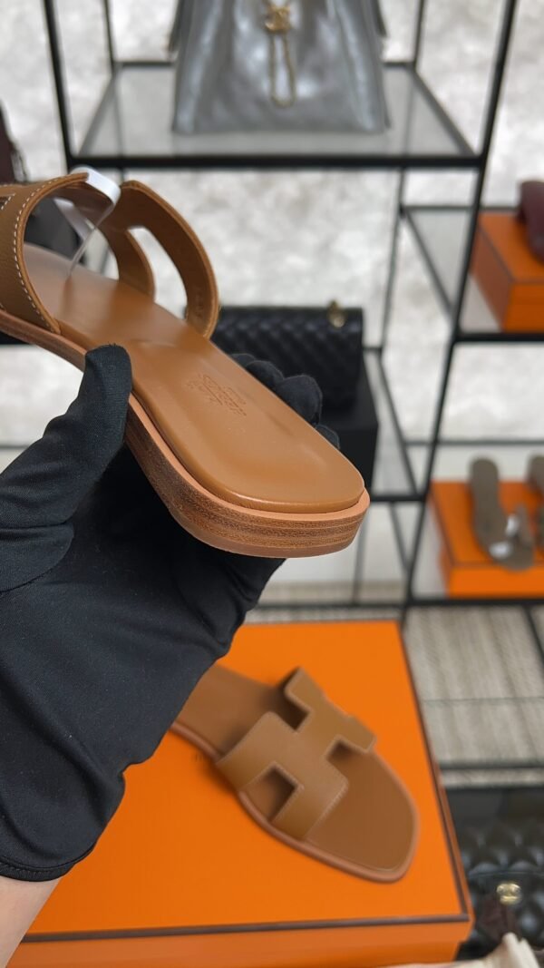 hermes oran sandlas Brown