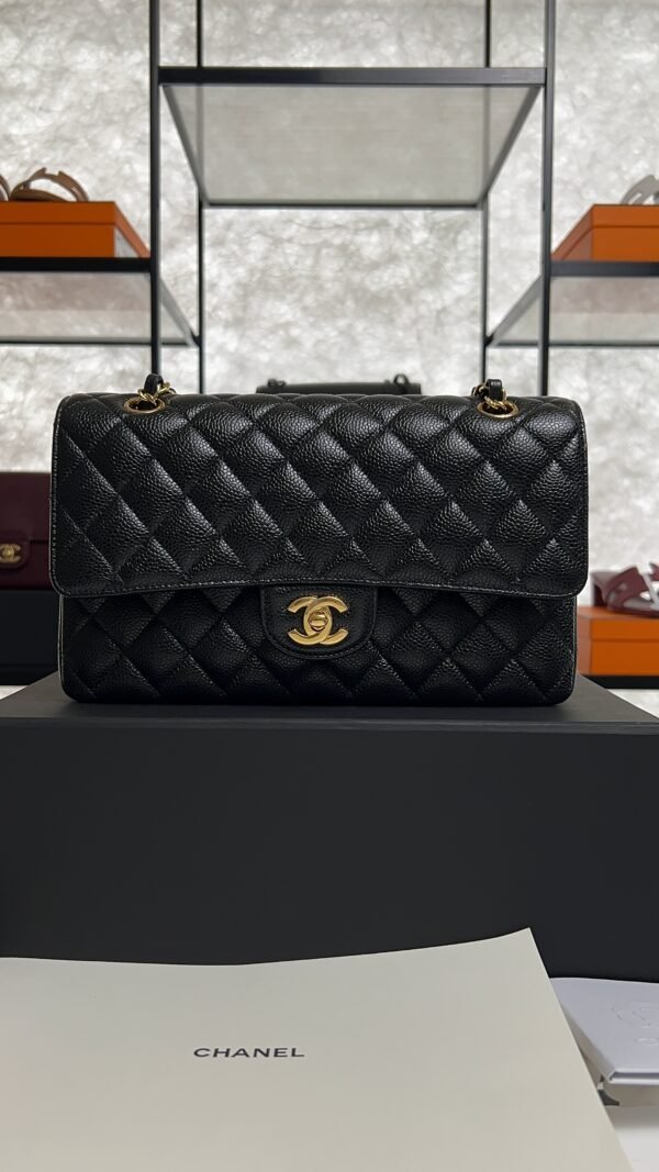Chanel Classic 11.12 Handbag Grained Calfskin & Gold-Tone Metal Black