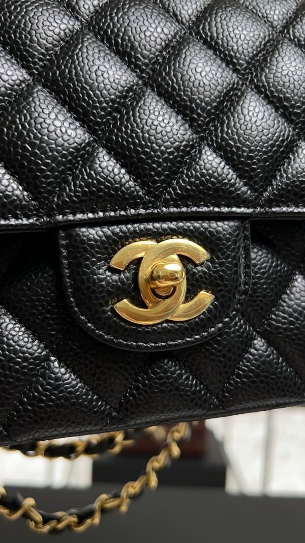 Chanel Classic 11.12 Handbag Grained Calfskin & Gold-Tone Metal Black