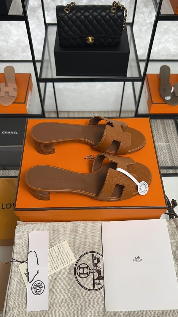 Hermès Sandals sandal brown