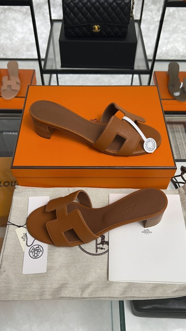 Hermès Sandals sandal brown