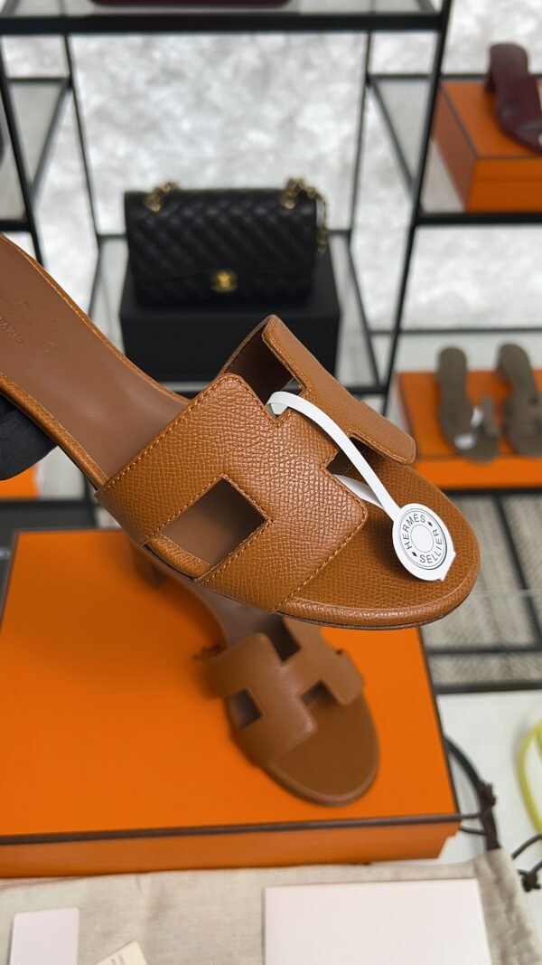 Hermès Sandals sandal brown