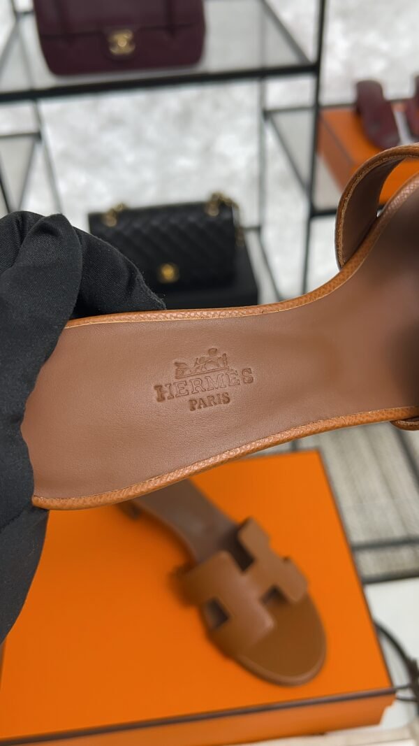 Hermès Sandals sandal brown