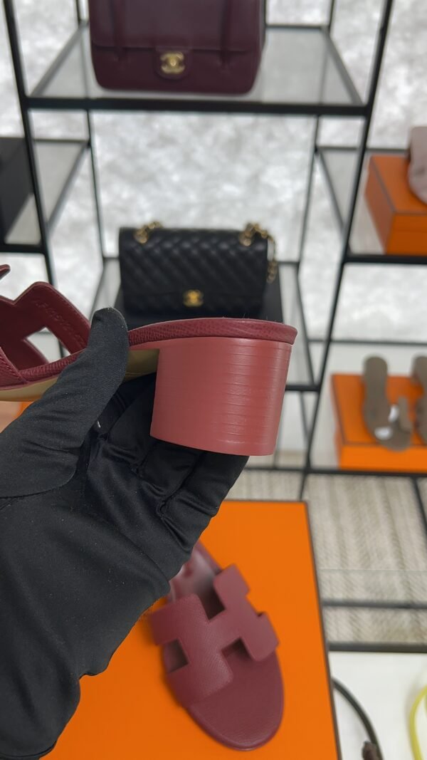 Hermès Sandals sandal rouge H