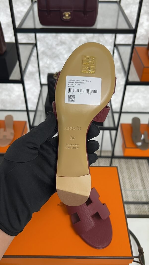 Hermès Sandals sandal rouge H
