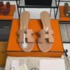 Hermès Sandals sandal beige perlino