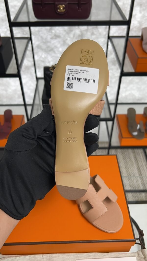 Hermès Sandals sandal beige perlino