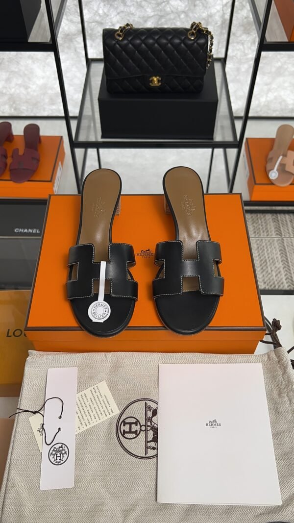 Hermès Sandals sandal Black