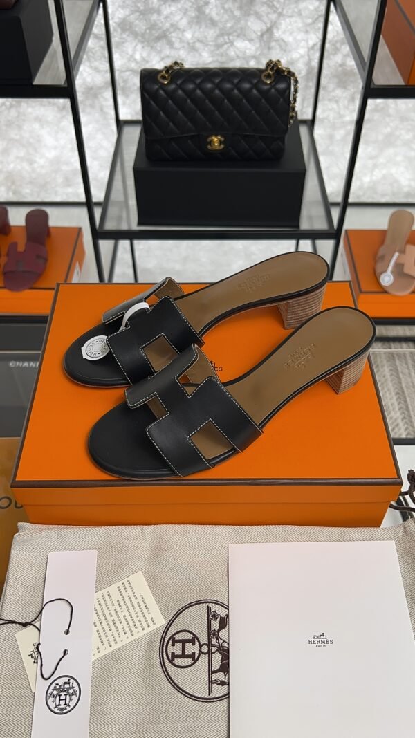 Hermès Sandals sandal Black
