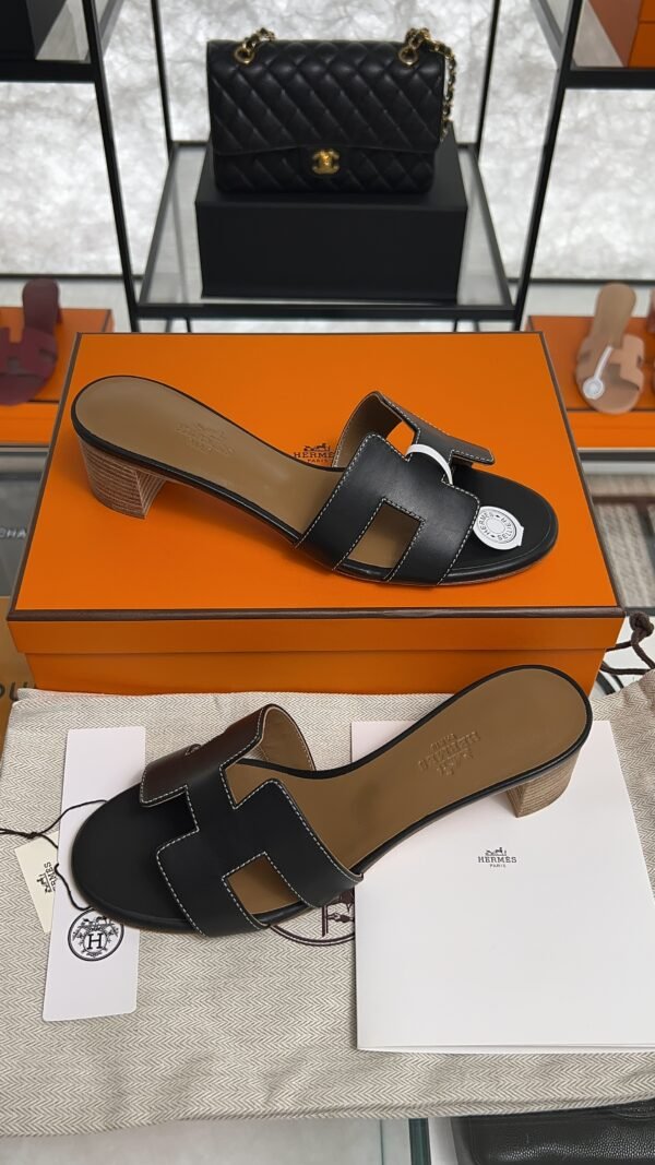 Hermès Sandals sandal Black