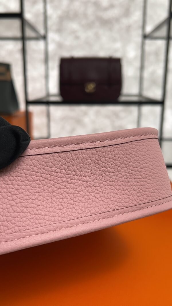 Hermès Taurillon Clemence Evelyne TPM Rose Sakura