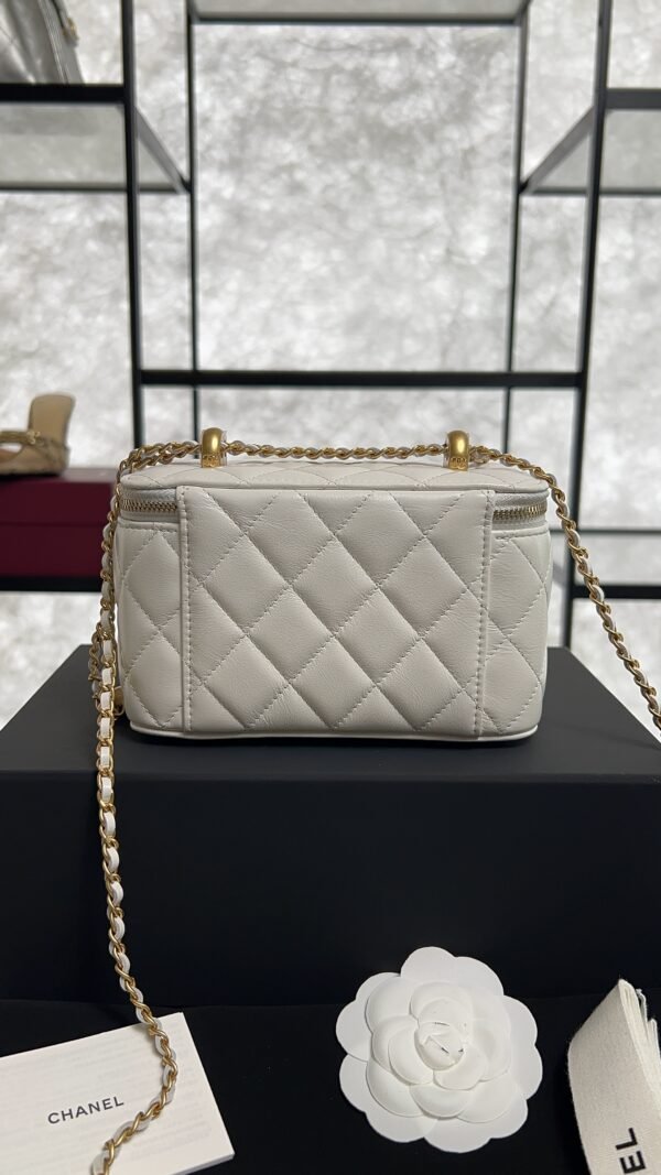 Chanel White Quilted Lambskin Long Vanity Case