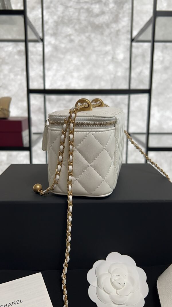 Chanel White Quilted Lambskin Long Vanity Case