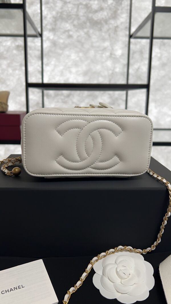 Chanel White Quilted Lambskin Long Vanity Case