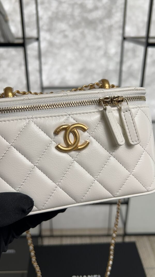 Chanel White Quilted Lambskin Long Vanity Case