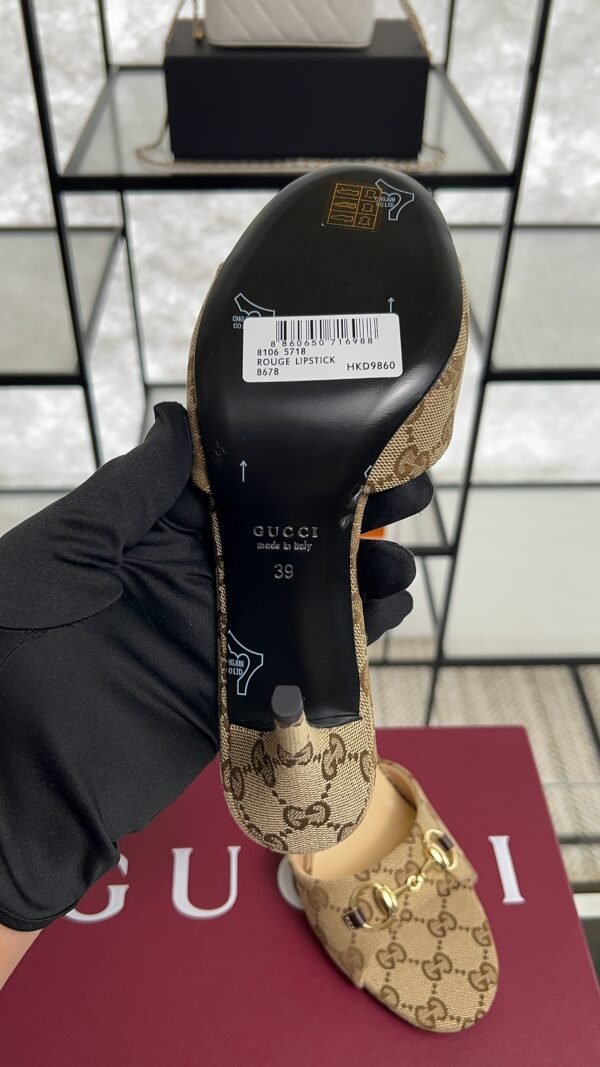 Gucci Women's slide sandal with Horsebit