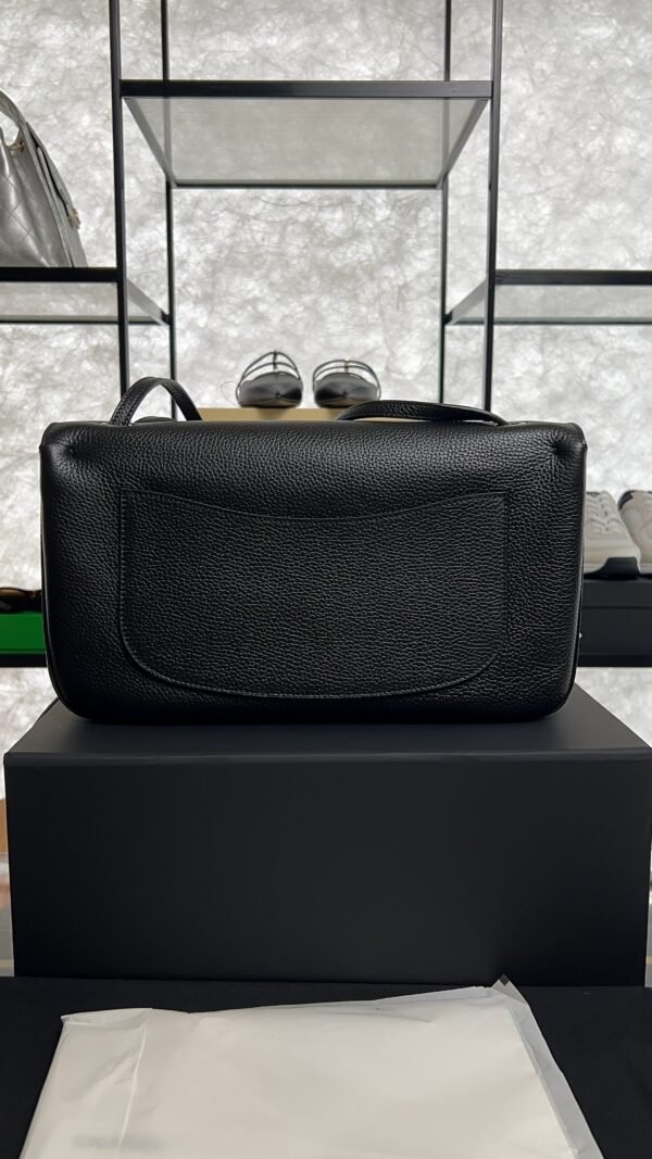 Chanel Spring Summer 2026 Maxi Flapbag Black