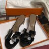 Hermès Oasis Sandals Shiny Alligator Black