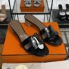 Hermès Oasis Sandals Shiny Alligator Black