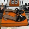 Hermès Oasis Sandals Shiny Alligator Black