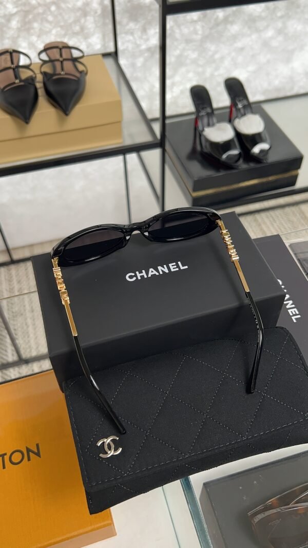 Chanel Oval Sunglasses Acetate, Black CH5515