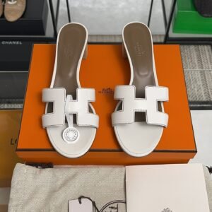 2026_05_26_17_42_IMG_3188 Hermès Sandals sandal White